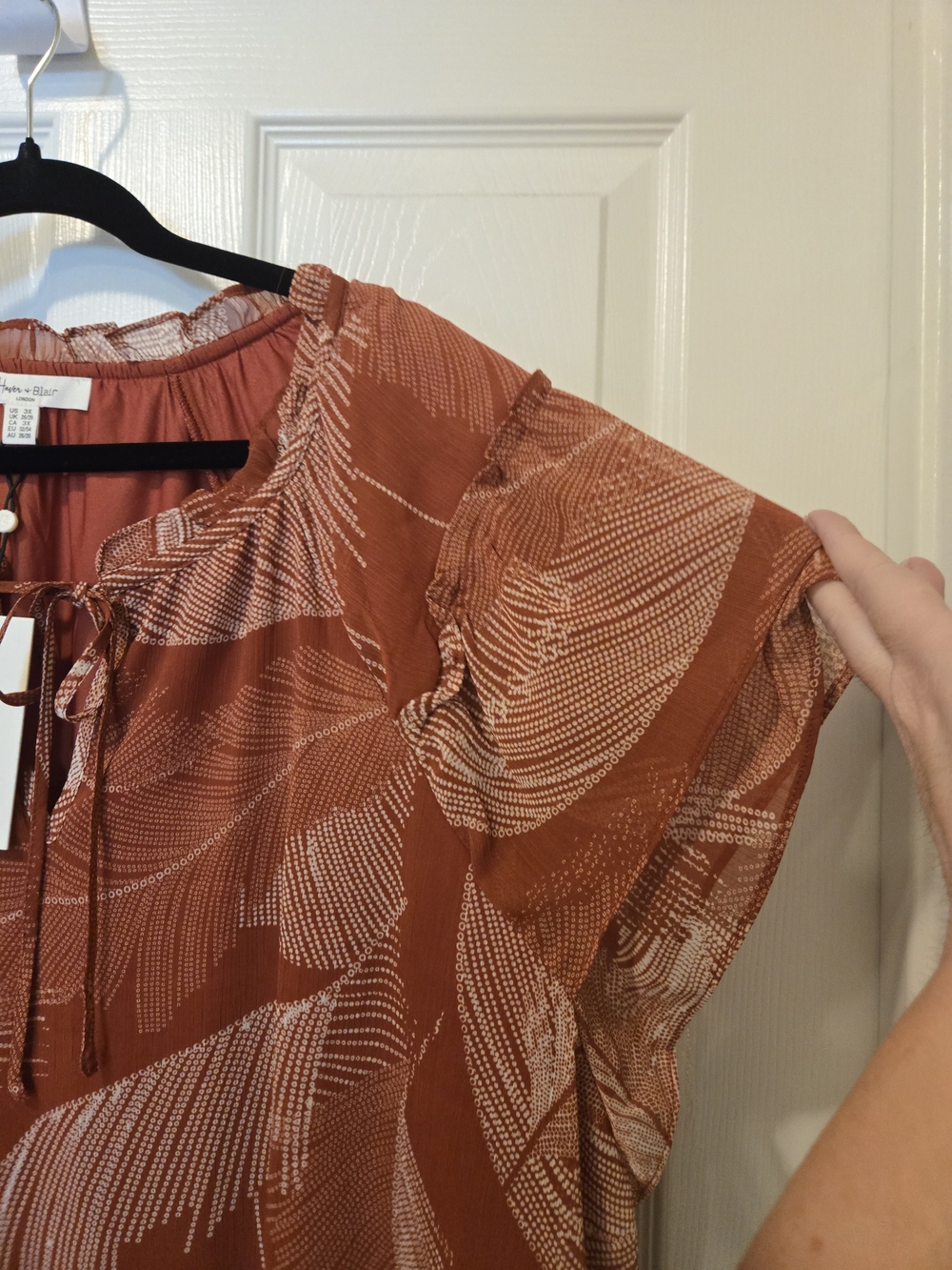 Rust Feather-Print Peasant Blouse with Tie Neck - Picture 6 of 8